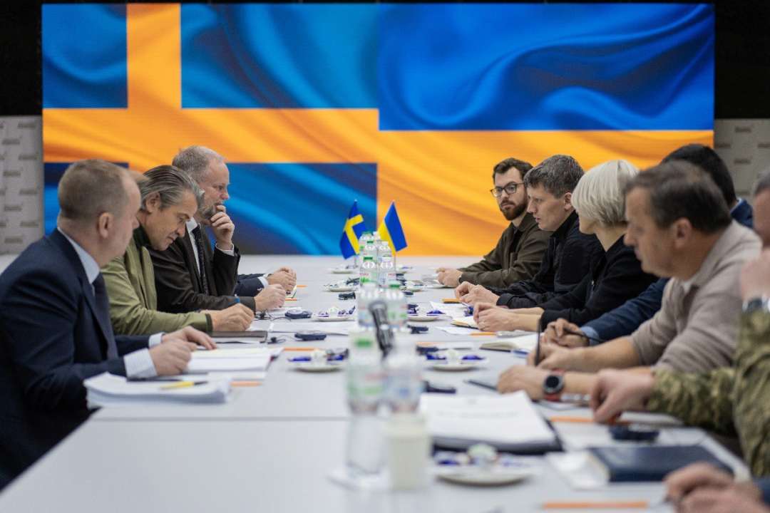 Министерство обороны обсудило со шведской делегацией детали плана поддержки Украины на 2025 год / Фото: МОУ Министерство обороны обсудило со шведской делегацией детали плана поддержки Украины на 2025 год / Фото: МОУ
