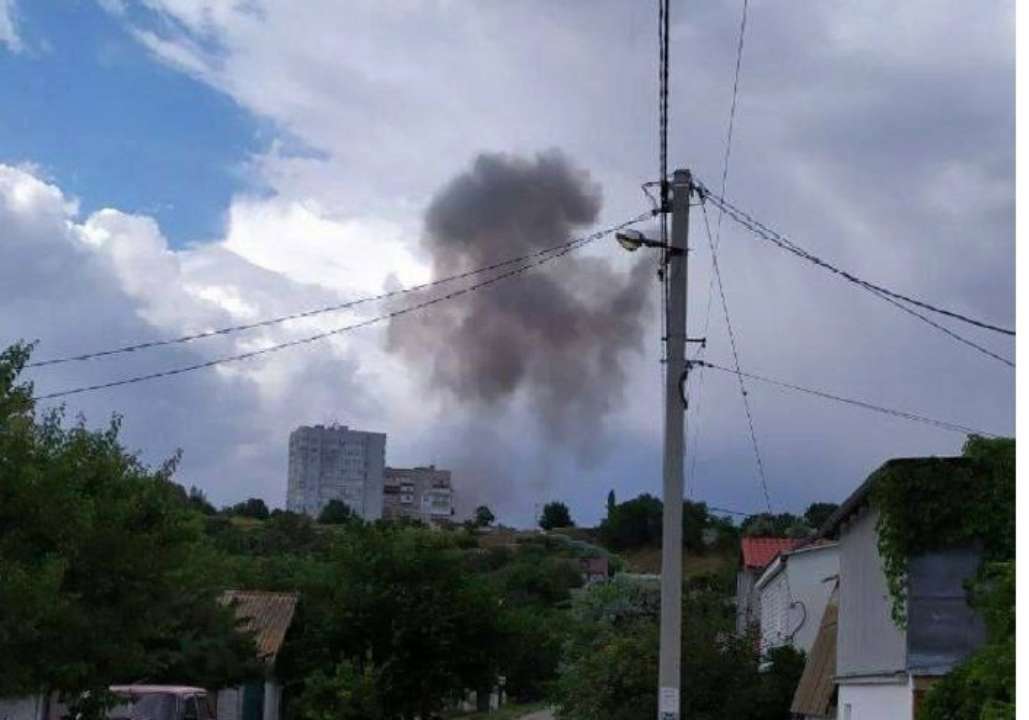 Окупований Південь – у вогні: де ЗСУ завдали ударів. Фото, відео