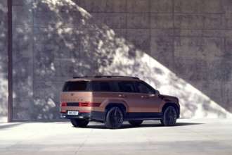 Фото: Hyundai Hyundai показала совершенно новый "квадратный" Santa Fe. Фото