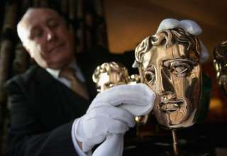 Все победители кинопремии BAFTA 2023/Фото: Chris Jackson/Getty Images Золотая статуэтка BAFTA