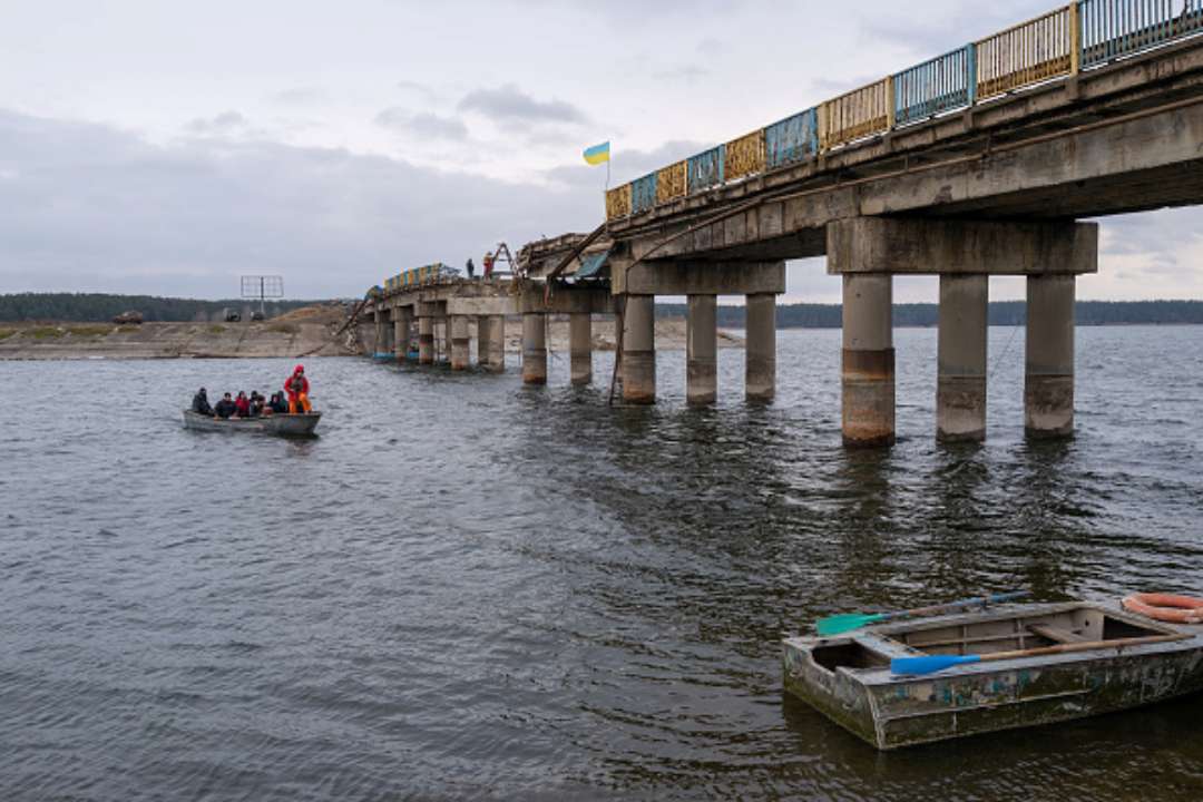 Украина и Молдова построят мост/Фото: Spencer Platt/Getty Images Между Украиной и Молдовой построят мост: будет иметь 2 полосы движения