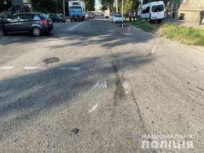 Фото: Національна поліція У Запоріжжі автомобіль врізався в автобус з пасажирами: 13 постраждалих