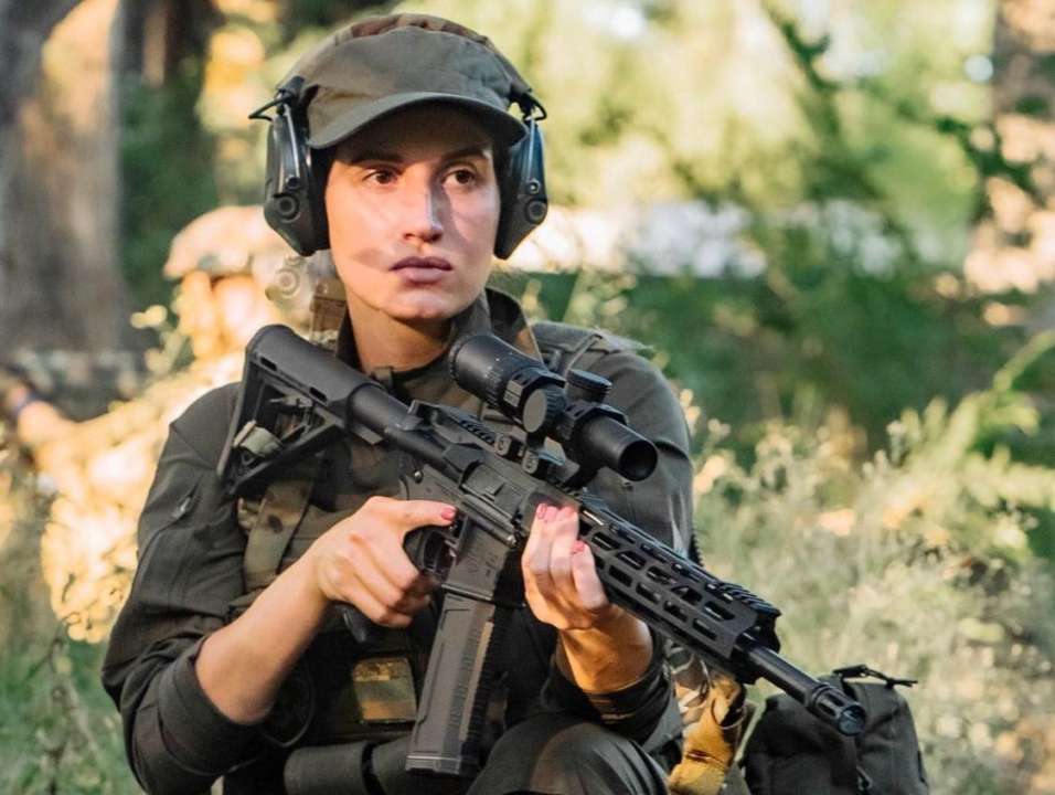 Євгенія Емеральд показала свою доньку/Фото: Instagram Військова Євгенія Емеральд поділилася рідкісним знімком своєї доньки