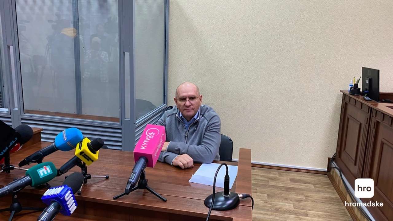 Суд отправил под стражу нардепа Евгения Шевченко/Фото: Нromadske Суд отправил под стражу нардепа Евгения Шевченко/Фото: Нromadske