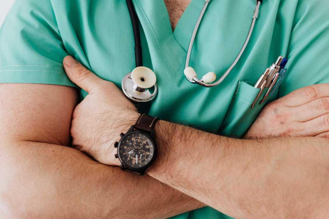 В Украине будут поощрять врачей за вакцинацию пациентов