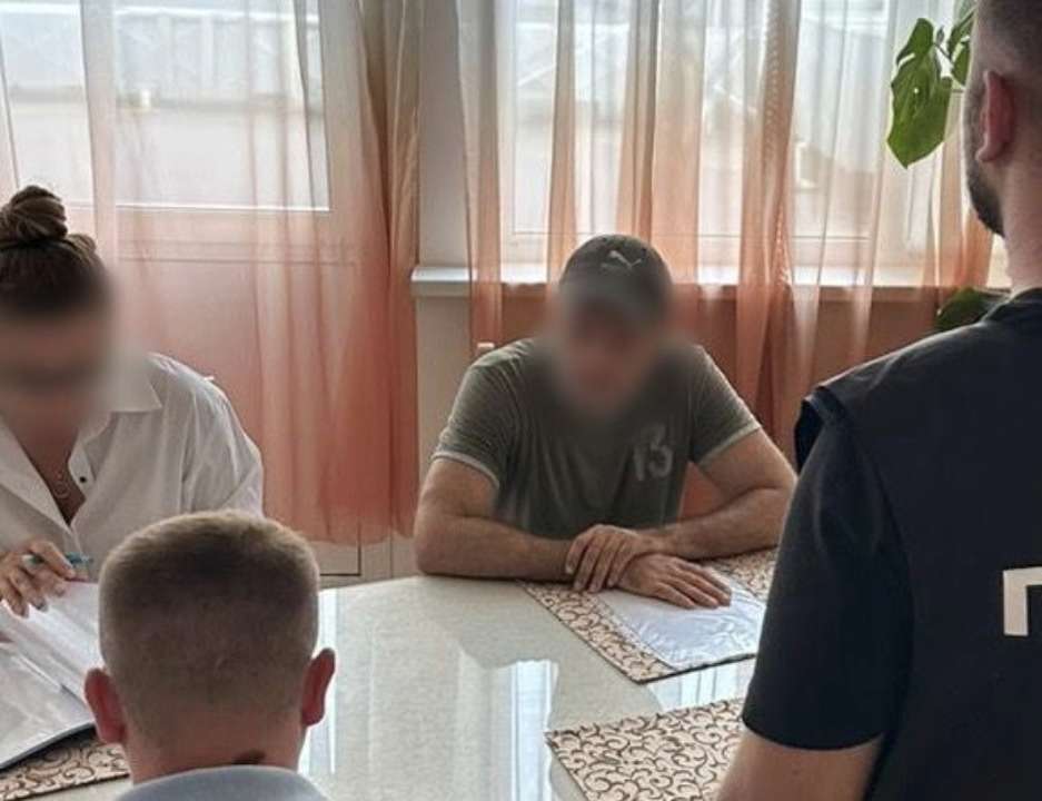 Руководство школы в Киеве подозревают в растрате крупной суммы из бюджета / Фото: t.me/kyiv_pro_office