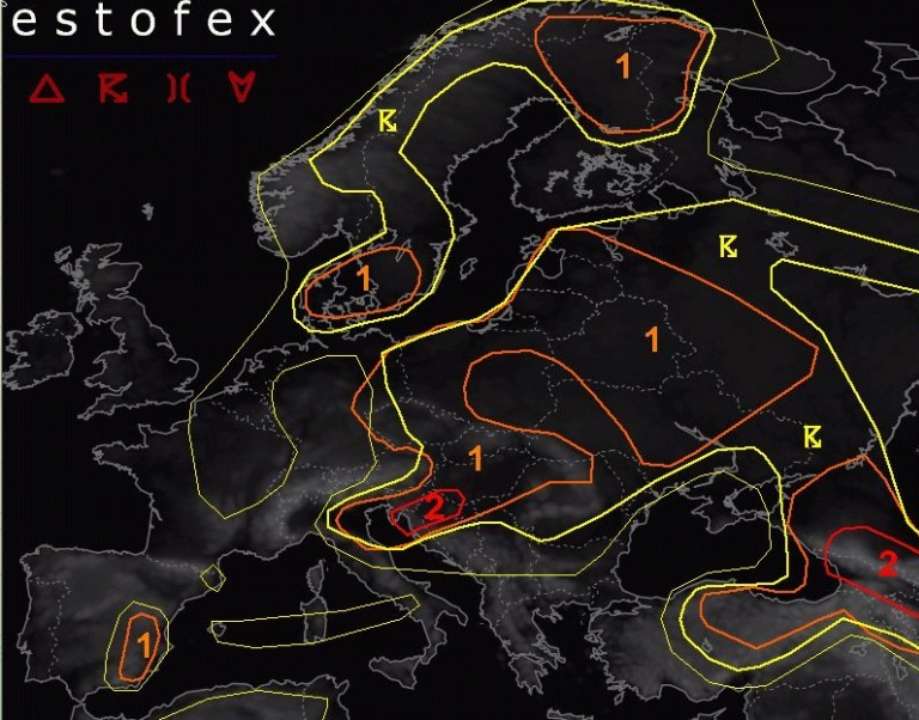 Температура по области 21-26°, в Киеве 22-24° Температура по области 21-26°, в Киеве 22-24°