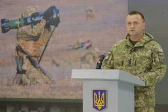 Сроки такой подготовки зависят от того, нужна ли только базовая подготовка или необходима также профессиональная подготовка Сроки такой подготовки зависят от того, нужна ли только базовая подготовка или необходима также профессиональная подготовка