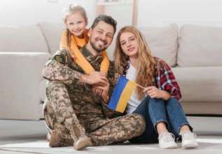 Ветеранам та членам їхніх родин доступна виплата в розмірі 100 тисяч гривень / Фото: t.me/MinSocUA Ветеранам та членам їхніх родин доступна виплата в розмірі 100 тисяч гривень / Фото: t.me/MinSocUA