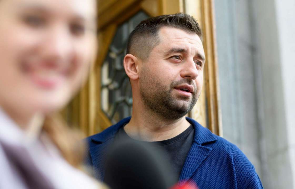 Арахамия рассказал об увольнении всего руководства таможни / Фото: Facebook Весь руководящий состав таможенной службы уволен