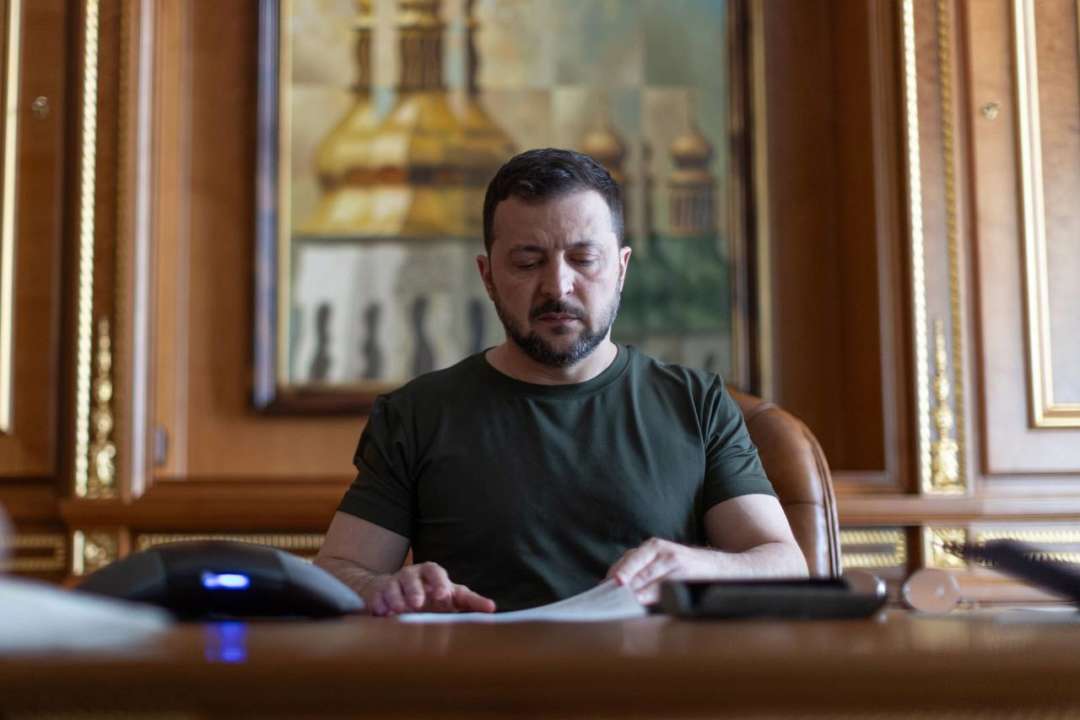 Зеленский подписал закон о мобилизации/Фото: V_Zelenskiy_official Зеленский подписал закон о мобилизации
