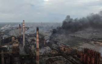 У Мережі з'явилися кадри польотів до Маріуполя/Фото: t.me/polkazov Азовсталь