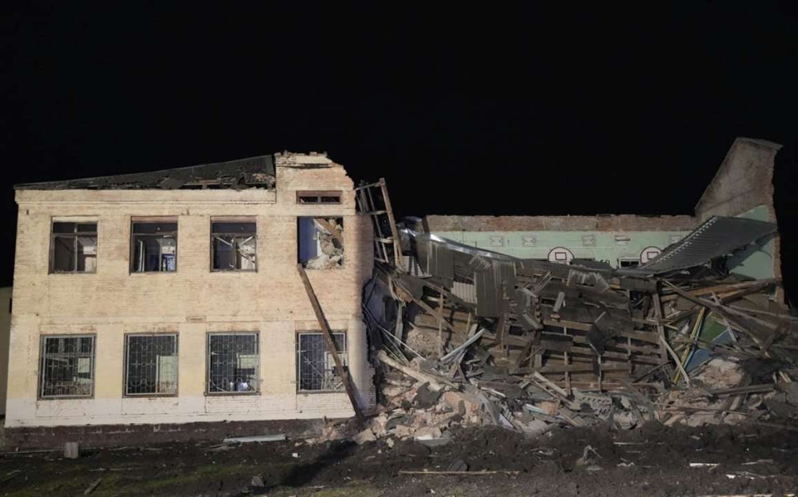 росіяни зруйнували школу у Харкові/Фото: Суспільне Харків росіяни зруйнували школу у Харкові/Фото: Суспільне Харків