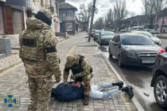 СБУ задержала в Запорожье рэкетиров/Фото: СБУ СБУ задержала в Запорожье рэкетиров/Фото: СБУ