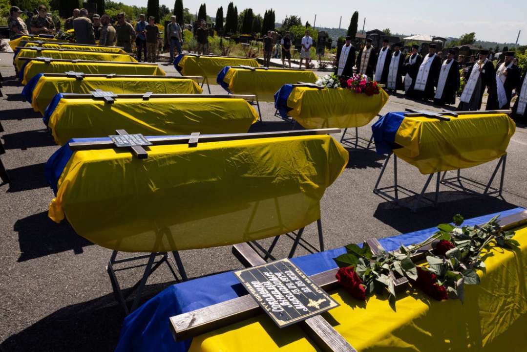 На Меморіальному кладовищі буде окремий сектор для тимчасових захоронень неідентифікованих тіл загиблих захисників/Фото: Getty Images На Меморіальному кладовищі буде окремий сектор для тимчасових захоронень неідентифікованих тіл загиблих захисників/Фото: Getty Images