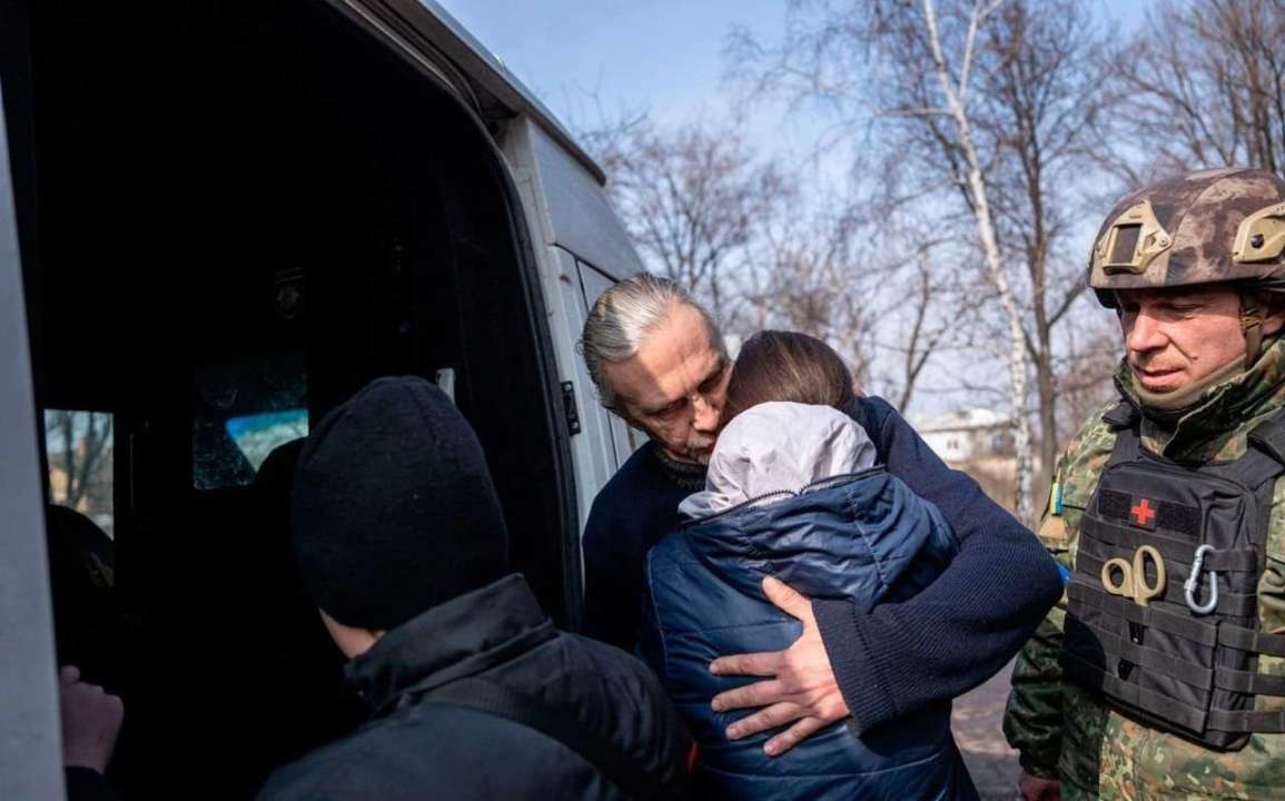 Местные власти призвали жителей Авдеевки эвакуироваться