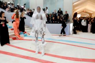 Фото: Getty Images Джаред Лето у костюмі кота та срібний Lil Nas: найдивніші образи зірок на Met Gala 2023