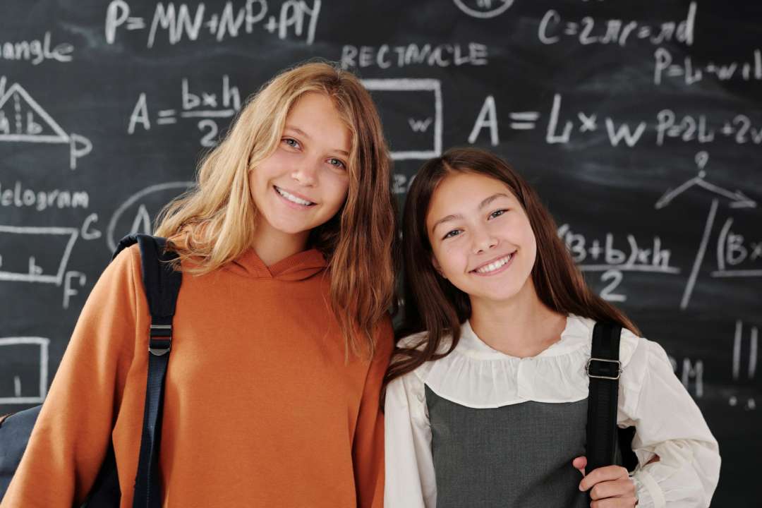 Важная информация для родителей/Фото: pexels Родители, для вас: психотерапевт рассказала, почему подросткам трудно привыкнуть к жизни за границей