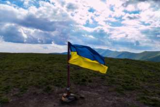 Фото: pexels Сирський поспілкувався з Брауном: обговорено ситуацію на фронті та позитивну динаміку