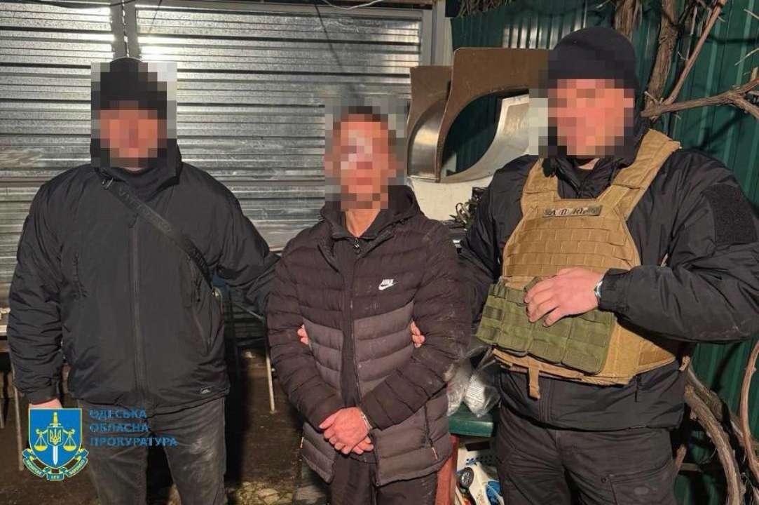 Взорвали взрывчатку возле дома волонтера в Одессе - задержаны 4 подозреваемых в совершении теракта/Фото: Одесская облпрокуратура