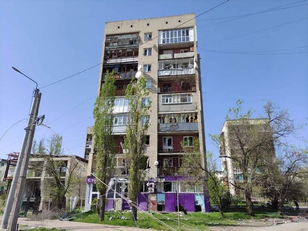 Оккупанты попали в одну из последних АЗС в Луганской области и стреляли по "Азоту"/Фото: Telegram/Автор: Сергей Гайдай/Луганская ОВА ОВА