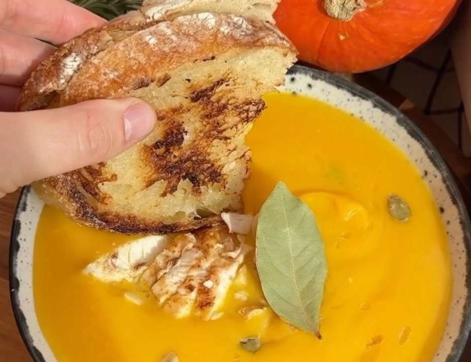 Як приготувати гарбузовий суп / Фото: instagram.com/anny.cooking