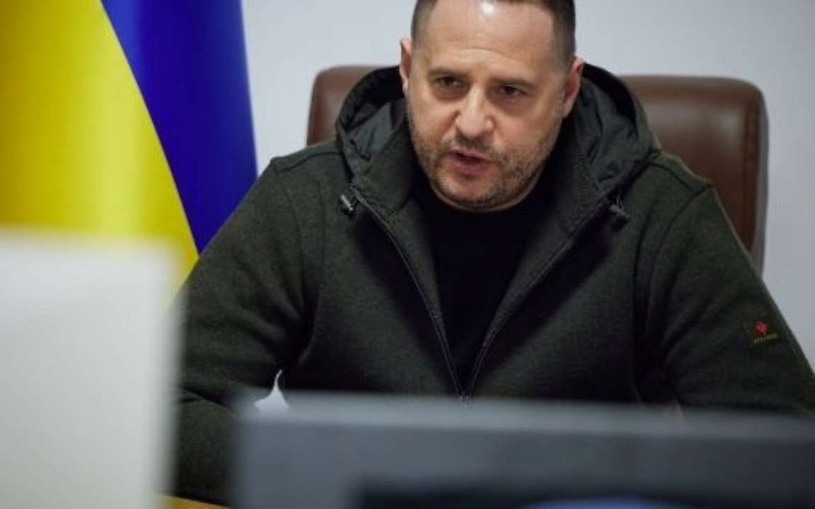 "путіну давно потрібно повернутися в реальність самому, або його повернуть"