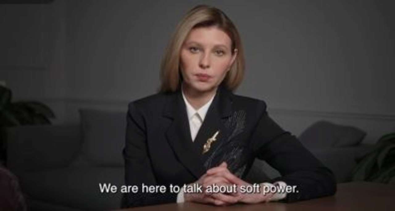 На вооруженную агрессию миллионы людей в Украине и мире ответили сотрудничеством, сплоченностью, защитой, помощью, человечностью