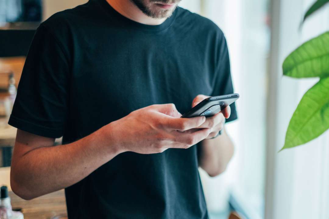Как защитить от мошенников свой финансовый номер телефона/Фото: Unsplash Как защитить от мошенников свой финансовый номер телефона/Фото: Unsplash