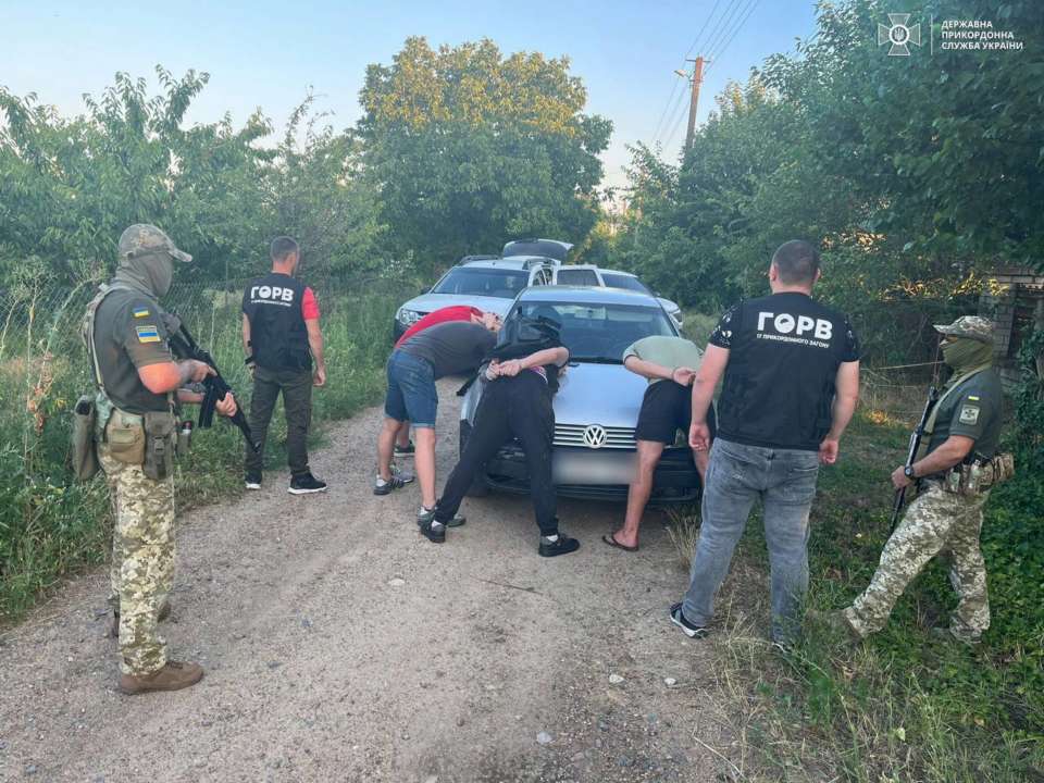 ГПСУ задержала еще трех уклонистов / Фото: ГПСУ ГПСУ задержала трех уклонистов и организатора сделки