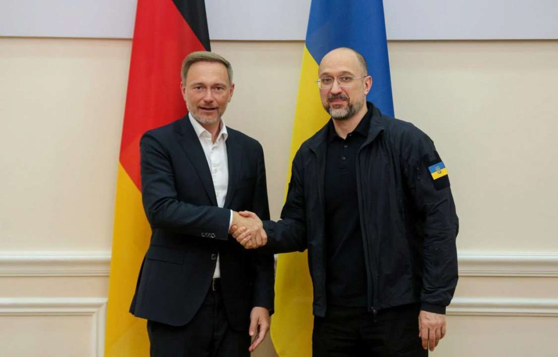 Премьер-министр Украины Денис Шмигаль встретился с министром финансов Германии Кристианом Линднером Премьер-министр Украины Денис Шмигаль встретился с министром финансов Германии Кристианом Линднером