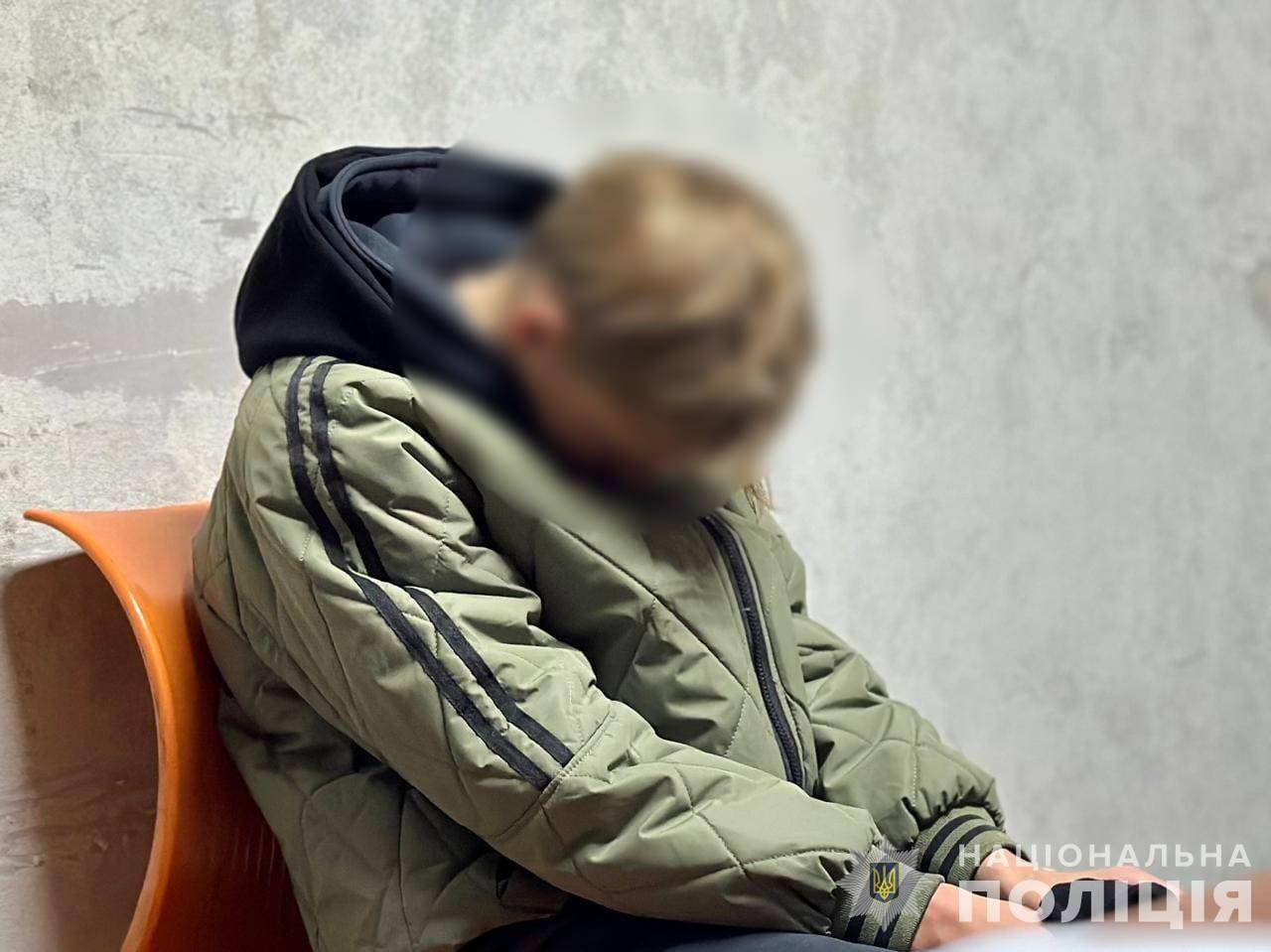 Підпалив електропідстанцію: в Одесі поліція викрила 15-річного хлопця/Фото: Нацполіція Підпалив електропідстанцію: в Одесі поліція викрила 15-річного хлопця/Фото: Нацполіція