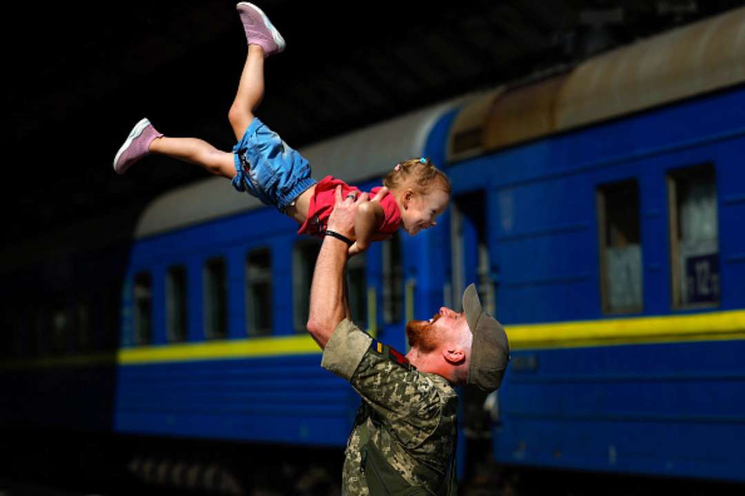 Україна та Катар домовилися продовжувати роботу над поверненням українських дітей, викрадених рф/Фото: Getty Images Україна та Катар домовилися продовжувати роботу над поверненням українських дітей, викрадених рф