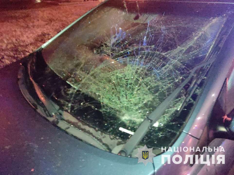 В Енергодарі автомобіль збив трьох військовослужбовців