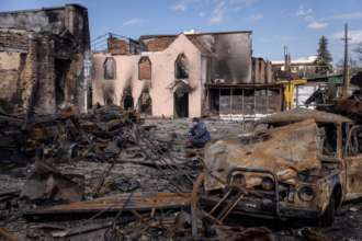 От авиаудара по Драмтеатру в Мариуполе погибли минимум 600 человек/Фото: Getty Images От авиаудара по Драмтеатру в Мариуполе погибли минимум 600 человек/Фото: Getty Images
