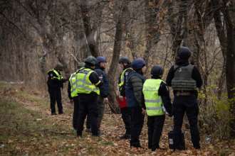 З початку війни вдалося розшукати понад 30 тисяч зниклих безвісти/Фото: Chris McGrath/Getty Images У МВС назвали кількість зниклих безвісти, яких вдалося знайти з початку війни