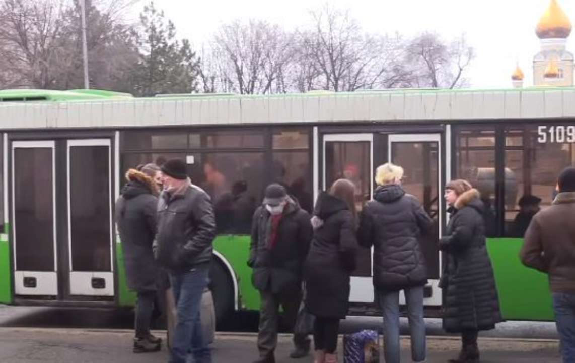 В рамках реализации экспериментального проекта предусмотрено 4 социальных услуги В рамках реализации экспериментального проекта предусмотрено 4 социальных услуги