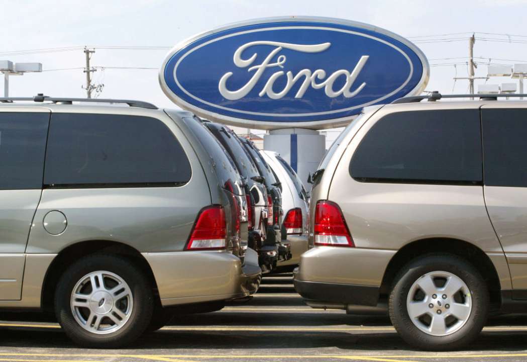 Ford залишає Росію та виділяє кошти на підтримку України