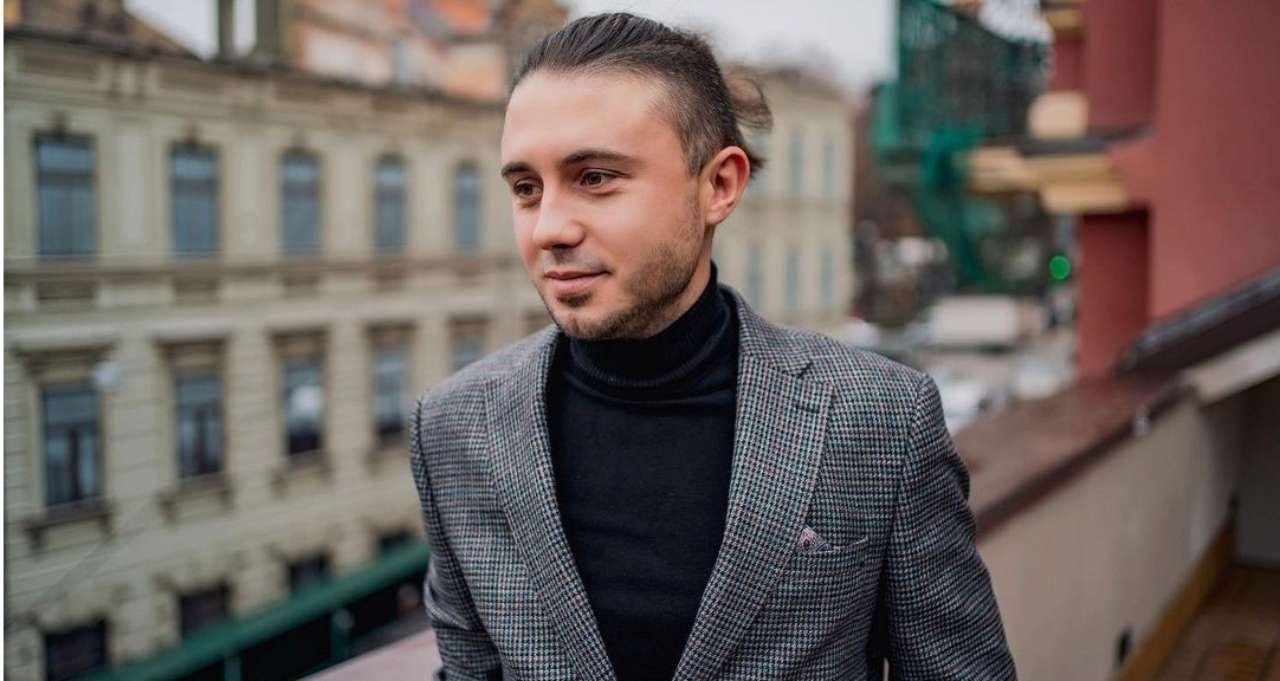 Україна вистоїть — Тарас Тополя про те, як ухвалив рішення вступити на службу та перші враження