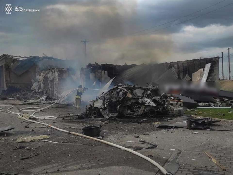 Харківська обл.: На цю хвилину вже 11 постраждалих, одна жінка була у важкому стані - загинула