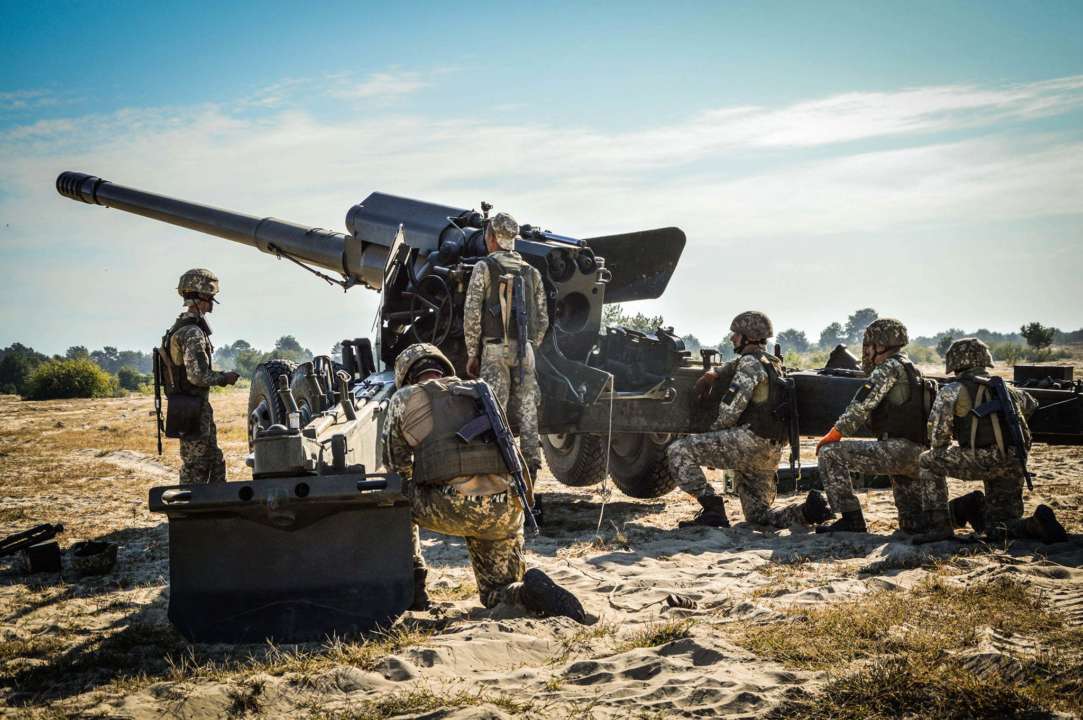 Військові