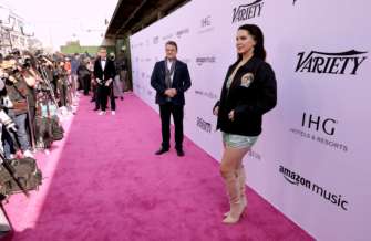 Фото: Matt Winkelmeyer, Kevin Winter, Leon Bennett/Getty Images for Variety Лана Дель Рей