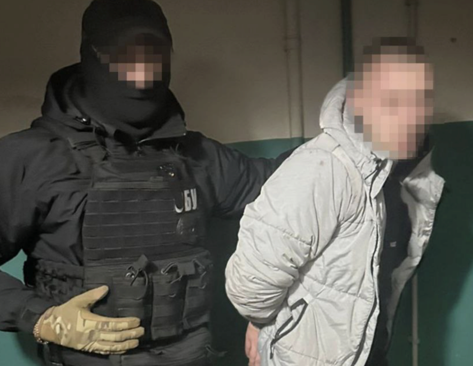 У Київській та Тернопільській областях затримали підпалювачів, які працювали на спецслужби рф