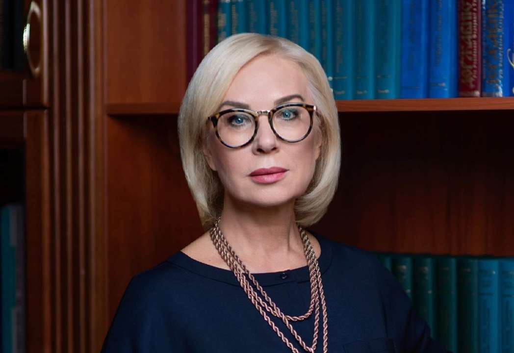 Денісова