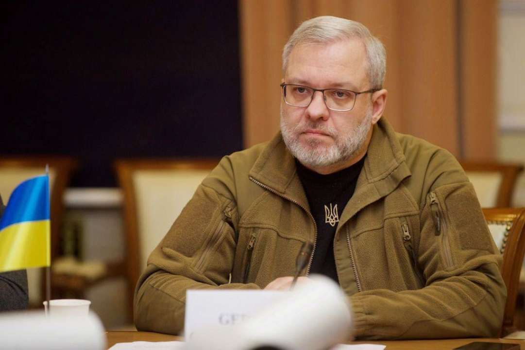 Свет сегодня может быть не у всех: министр назвал области, где вероятны отключения