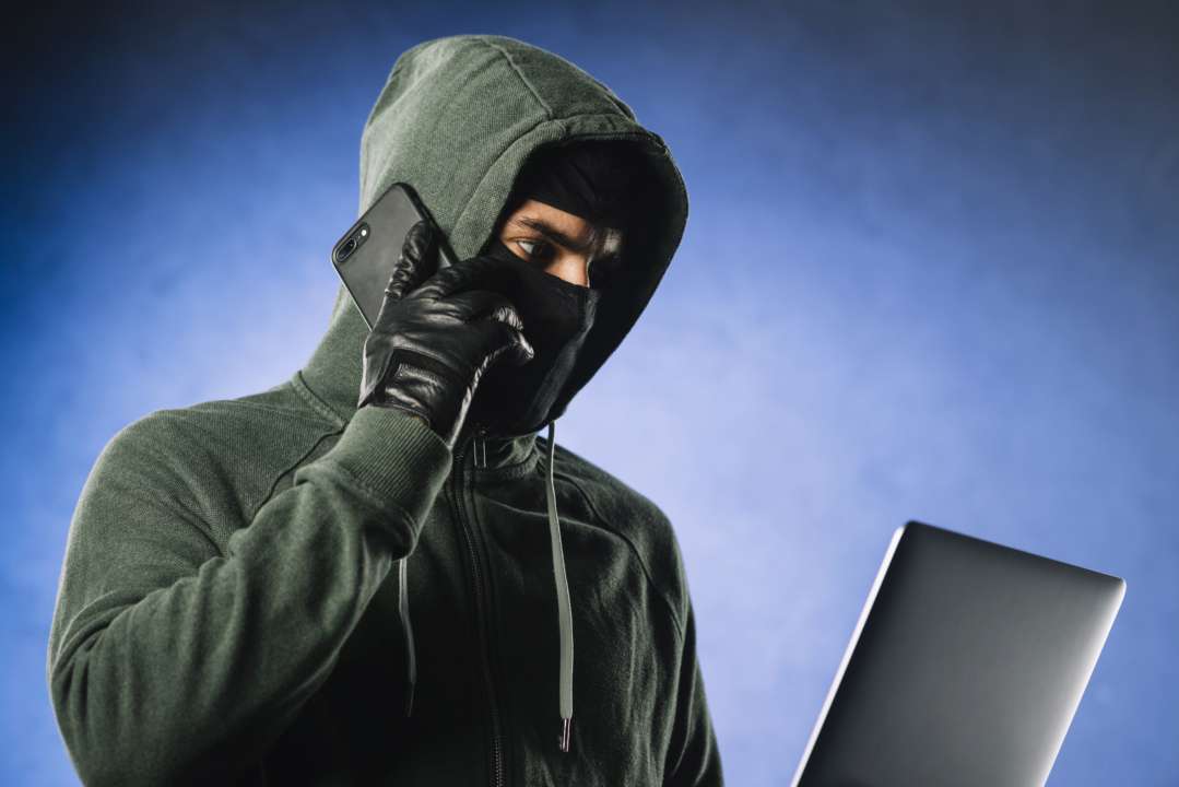 Власти рассказали о новой схеме мошенников на Волыни / Фото: Freepik