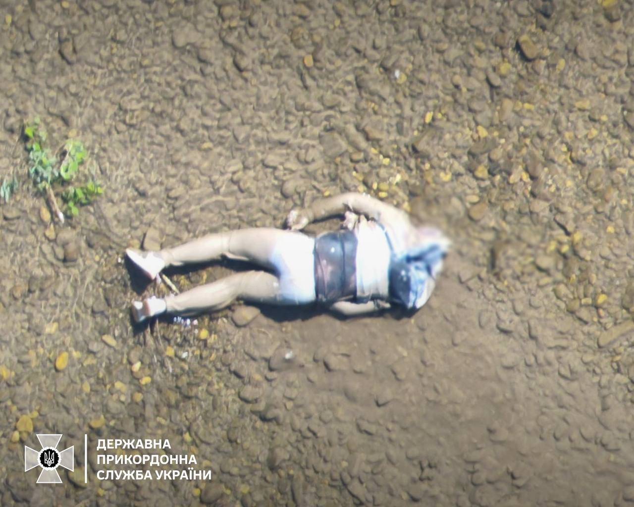 З Тиси дістали тіла трьох потопельників/Фото: ДПСУ З Тиси дістали тіла трьох потопельників/Фото: ДПСУ