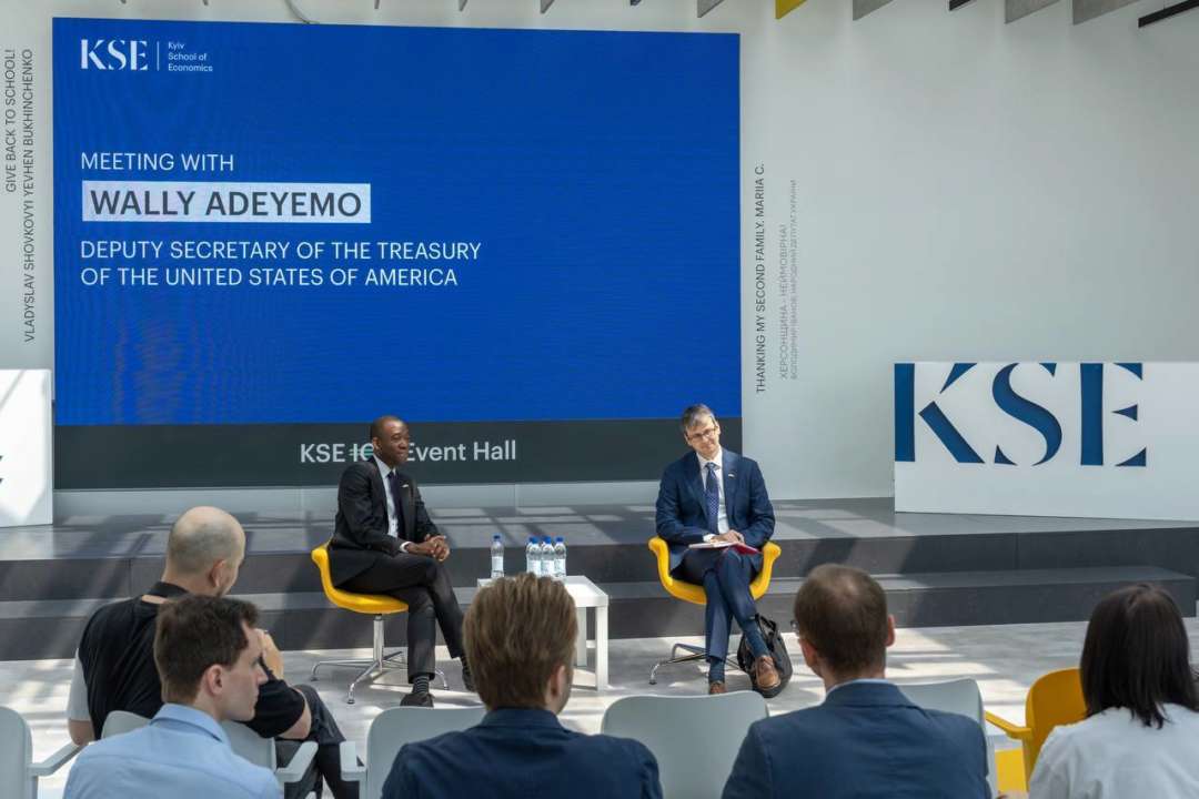 Фото: ТГ-канал Посольство США в Україні США привлекут для Украины более $62 млрд помощи от международных партнеров — Волли Адеем