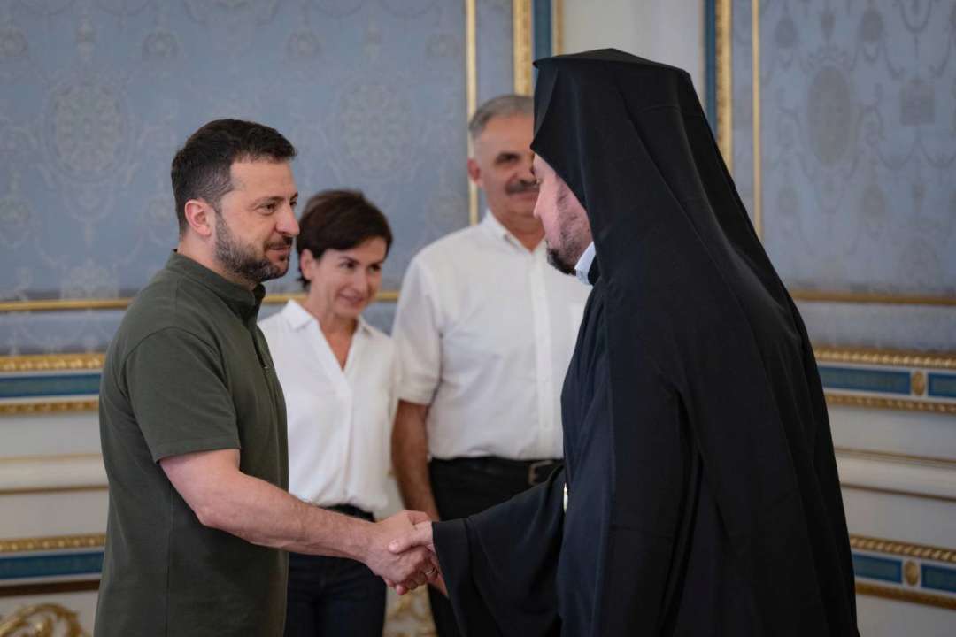 Зеленський провів зустріч із представниками Вселенського Патріархату