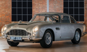 На аукціоні за $3,2 мільйона продали культовий Aston Martin Джеймса Бонда/Фото: Aston Martin Aston Martin